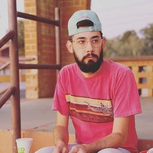 Meet your Posher, Alex